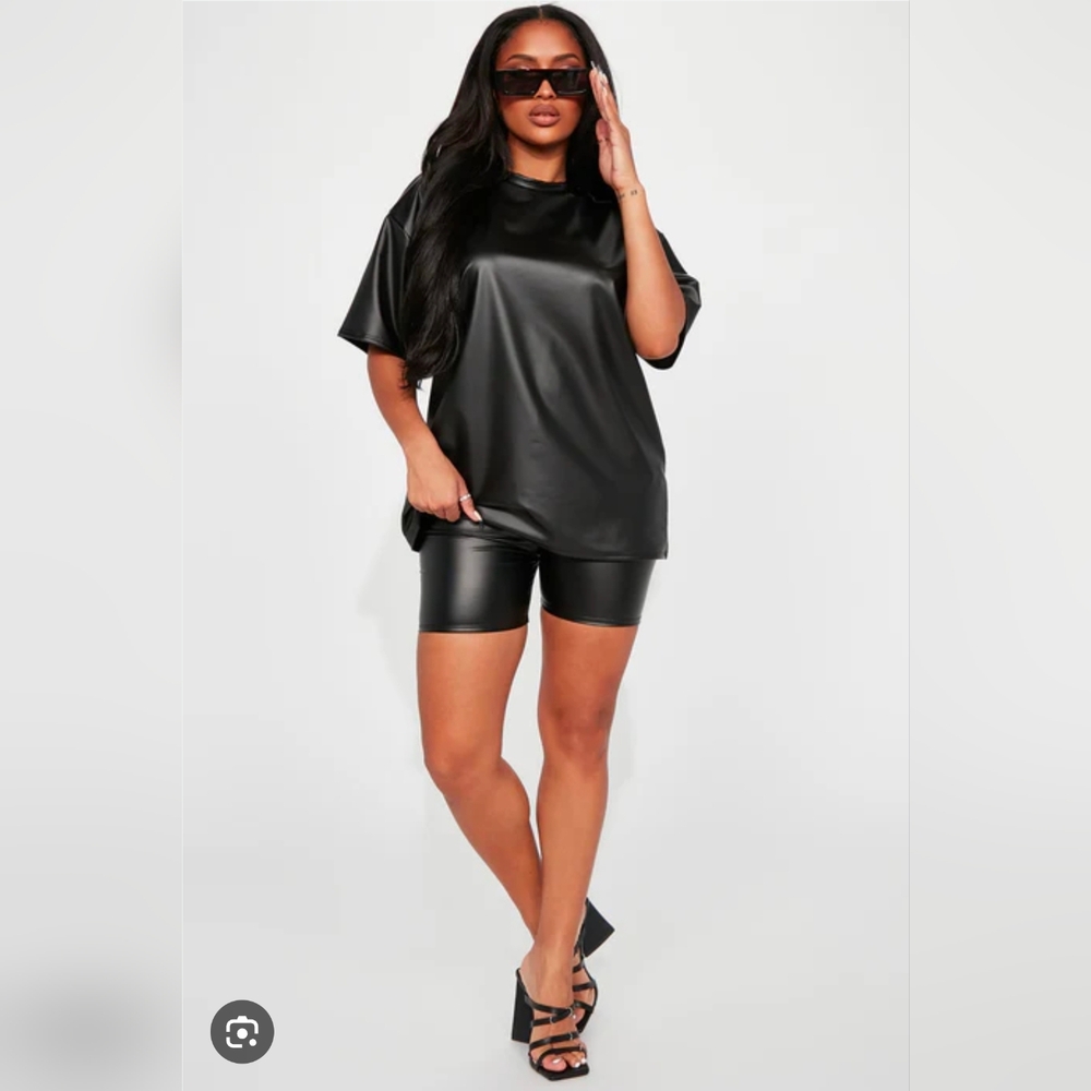 Fashion Nova Chloe Faux Leather Short Set  Black Size Medium